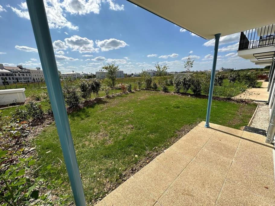 Appartamento Superbe Appart Au Pied De Disney Serris Esterno foto