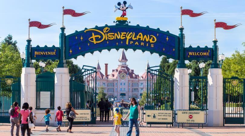 Appartamento Superbe Appart Au Pied De Disney Serris Esterno foto
